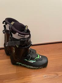 Scarponi scialpinismo DYNAFIT TLT8 CARBONIO