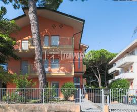 Appartamento a Riccione Viale Casella 3 locali