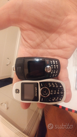 Mini telefoni Mercedes e Bmw