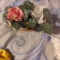 Pianta e galline e pulcini fatti a mano