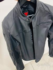 Giubbino moto in pelle Dainese