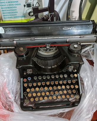 Olivetti M40