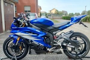 Yamaha r6 anno 2006