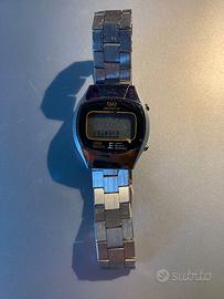 Orologio digitale Q&Q Quartz Citizen
