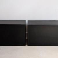 Mobiletto con anta a vetro nero/trasparente