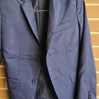 Vestito Hugo Boss 10 anni (138) usato una volta