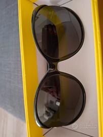 occhiali neri da sole Marc Jacobs 