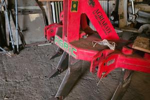 Ripuntatore agricolo