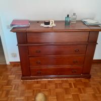 Cucina,divano,armadio e vari oggetti