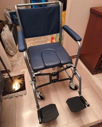 Sedia a rotelle ingombro minimo