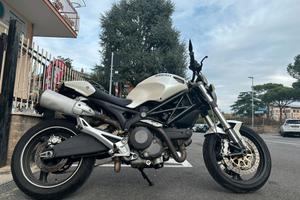 Ducati Monster 696 - FINANZIABILE
