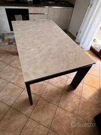 Tavolo allungabile