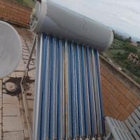 serbatoio accumulatore acqua calda pannello solare