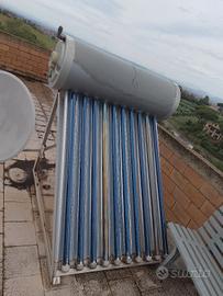 serbatoio accumulatore acqua calda pannello solare