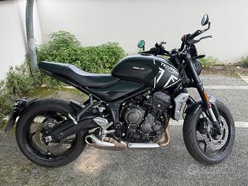 Triumph Trident