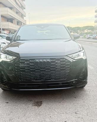 Audi Q3 40 TDI quattro S tronic line edition LED M