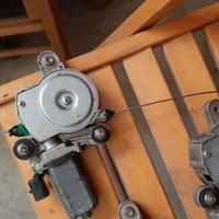 Motorino alzacristalli