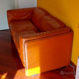 Coppia di divani Frau in pelle (3+2)