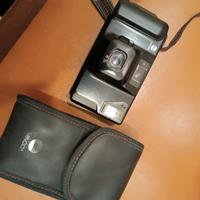 fotocamera vintage  analogica Minolta