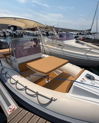 Gommone 5,90 yamaha 115 nuovo