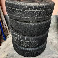 4 Cerchi 14” con Gomme Antineve per Fiat