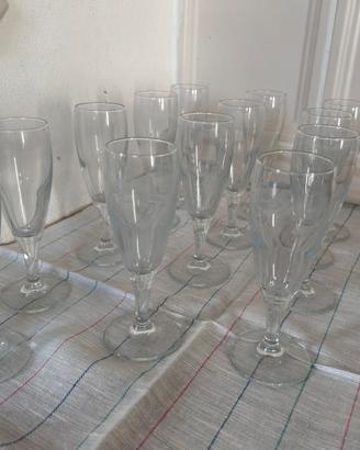 Set 12 calici: la salvezza delle tue serate!