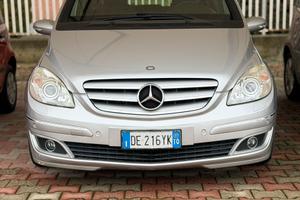 Mercesdes B200 CDI Premium