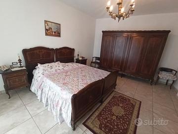 stanza da letto antica