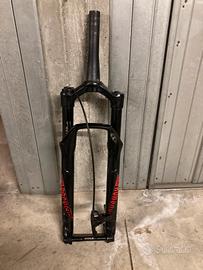 Forcella mtb Rock Shox