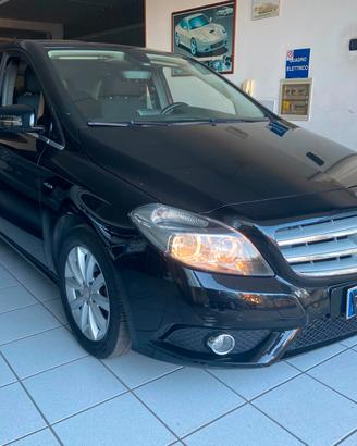 Mercedes-benz B 180 CDI BlueEFFICIENCY Executive