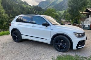 Volkswagen Tiguan R-Line 2.0 TDI 4Motion DSG