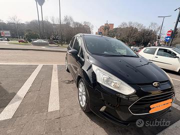 Ford b Max 1.5 tdi titanium 2015
