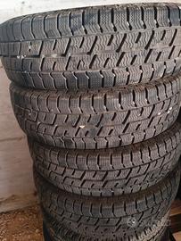 Gomme 195 75 16 C termiche