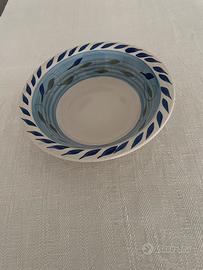 Piatti in ceramica e Vaso