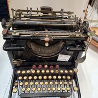 Macchina da scrivere REMIGTON  12