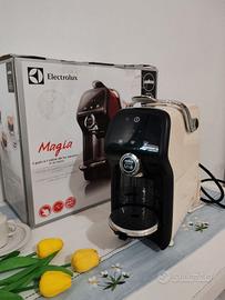 Lavazza LM6000 A MODO MIO MAGIA (ELECTROLUX)