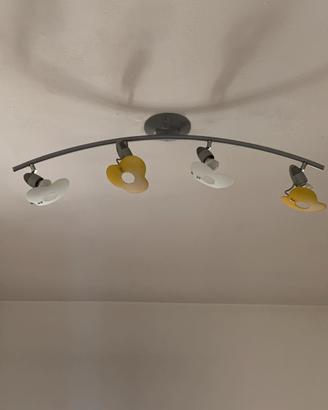 Lampadario con lampade alogene