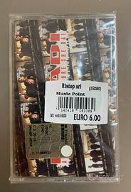 Nomadi Amore che prendi-Ancora una volta-cassetta