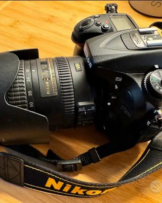 Nikon D7200 con obiettivo 18/200 vr Nikkor