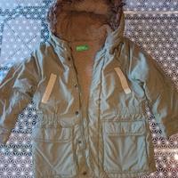 giubbino per bambino 6-7 anni. Benetton. Caldo. 