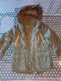 giubbino per bambino 6-7 anni. Benetton. Caldo. 