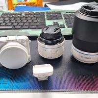 Samsung NX2000 + 2 Obiettivi + Flash + Borsa