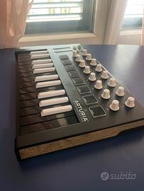 Arturia Minilab Mk2 Black Edition