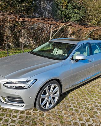 VOLVO V90 D5 AWD Geartronic Inscription