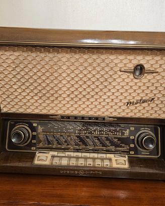 Radio Loewe Opta funzionante