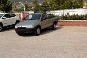 Fiat strada