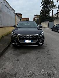Audi Q2 1.6 tdi Automatica