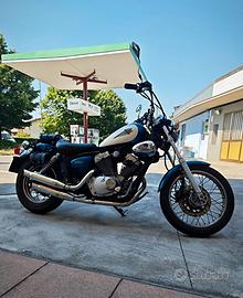 Yamaha XV125  Virago