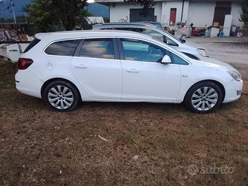  Opel Astra j benzina/GPL  1.6 16v aspirato 