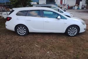  Opel Astra j benzina/GPL  1.6 16v aspirato 
